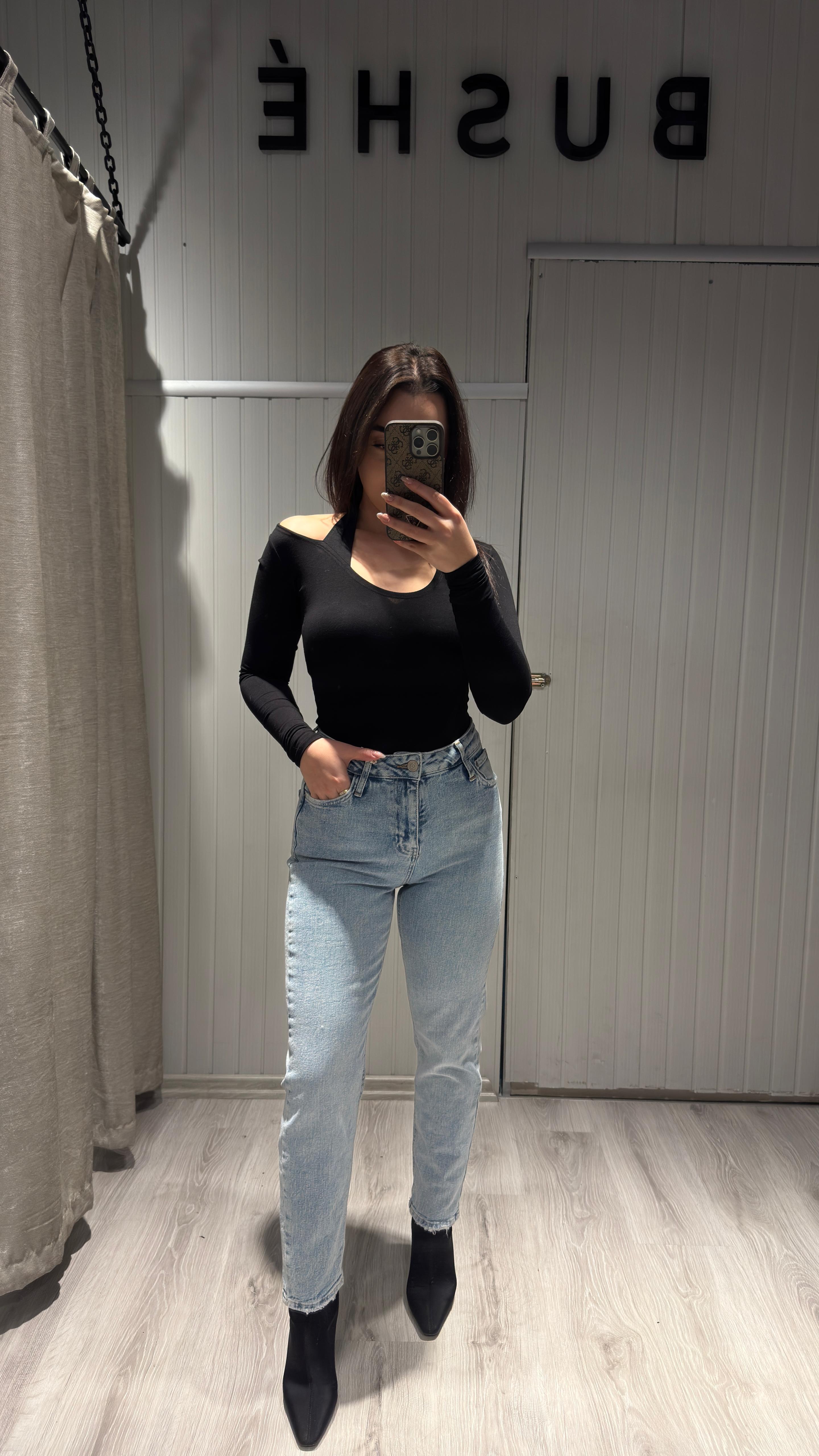 DAR PAÇA YÜKSEK BEL JEANS