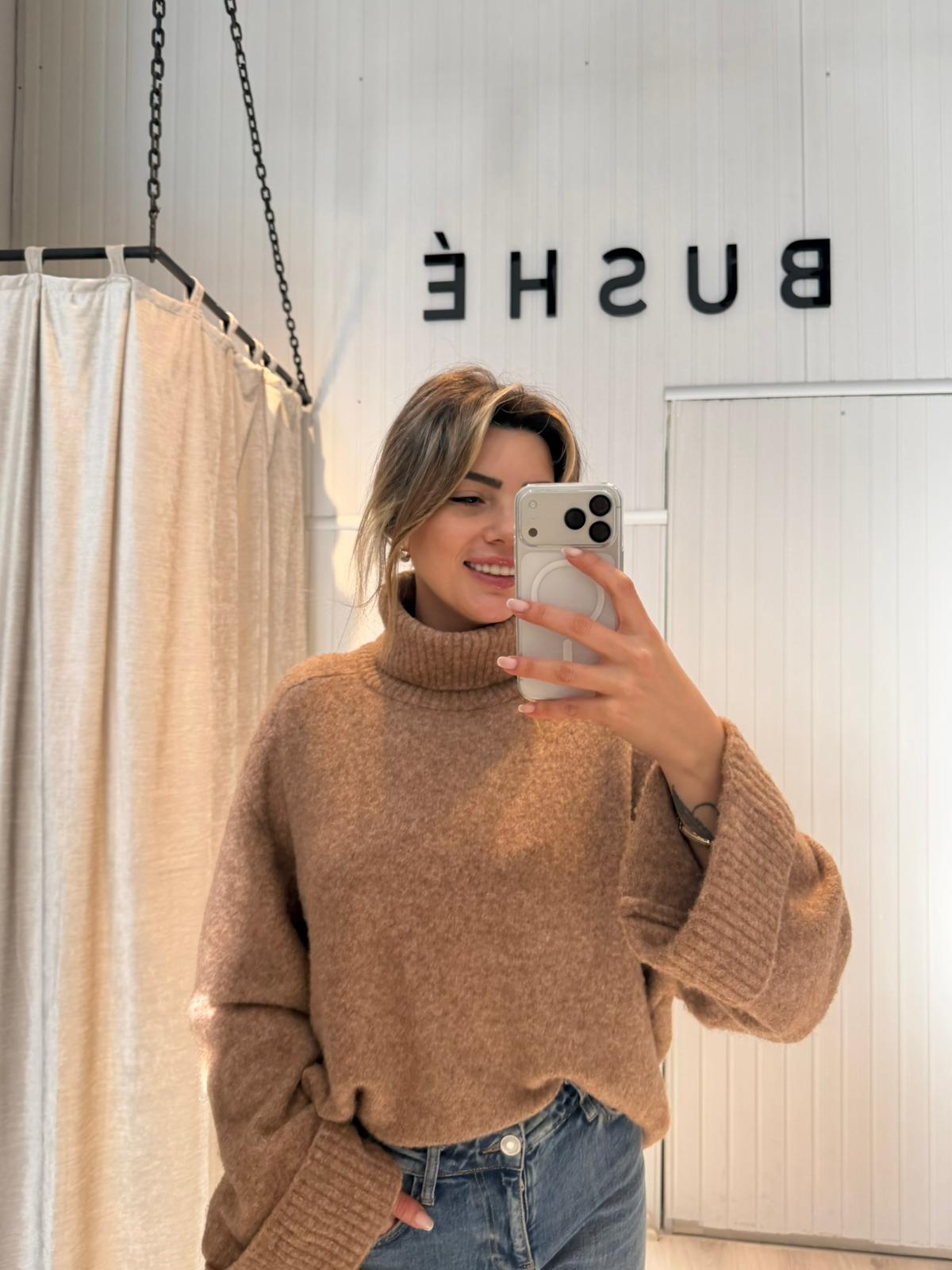 BOĞAZLI YUMOŞ KAZAK