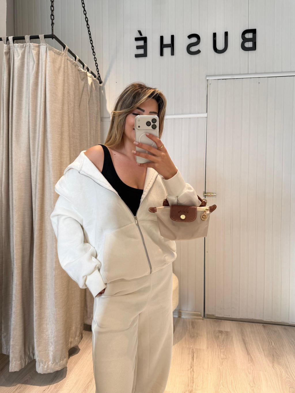 3 İPLİK BEYAZ EŞOFMAN TAKIMI