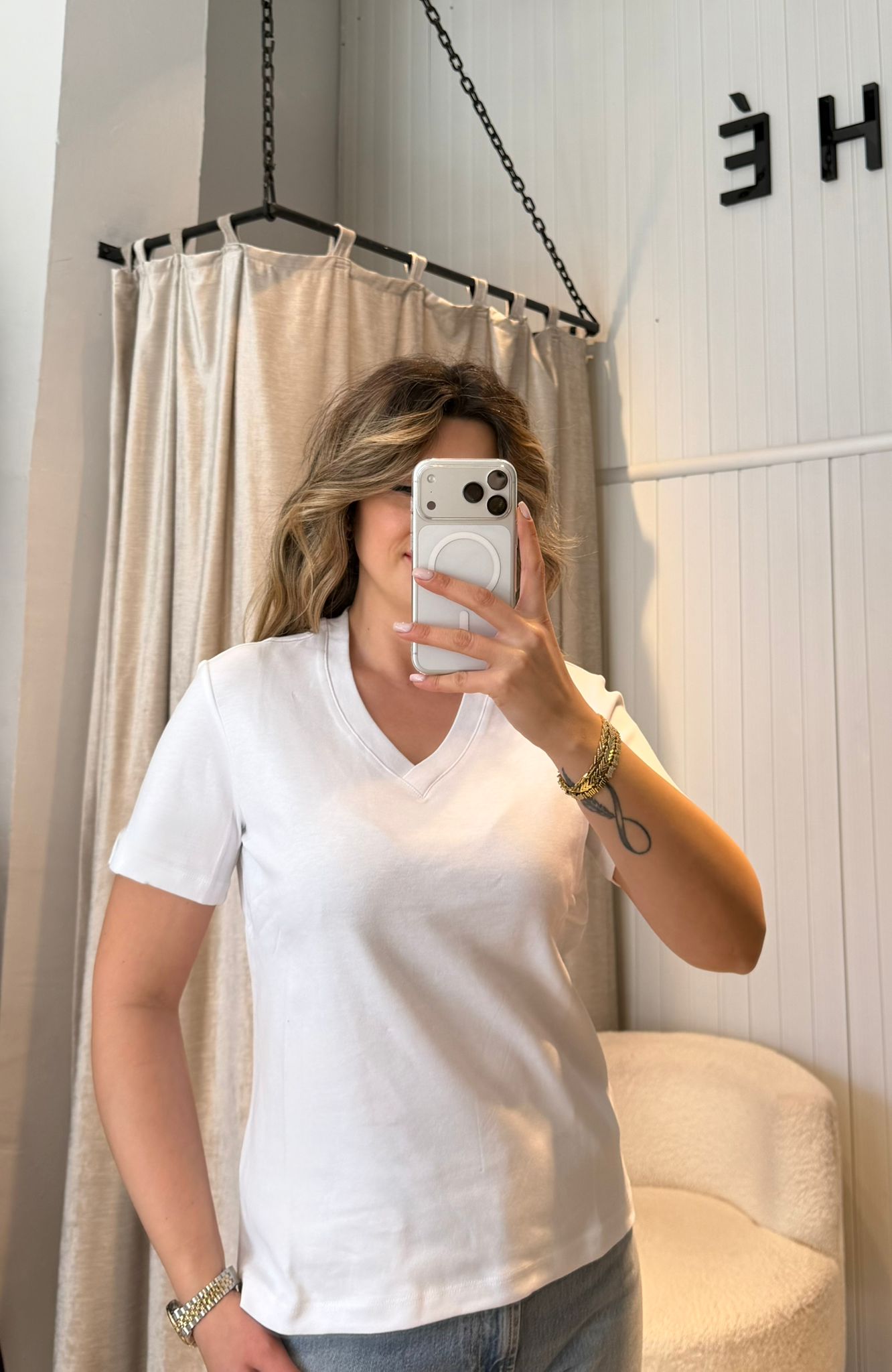 V YAKA BEYAZ TSHRT PREMİUM