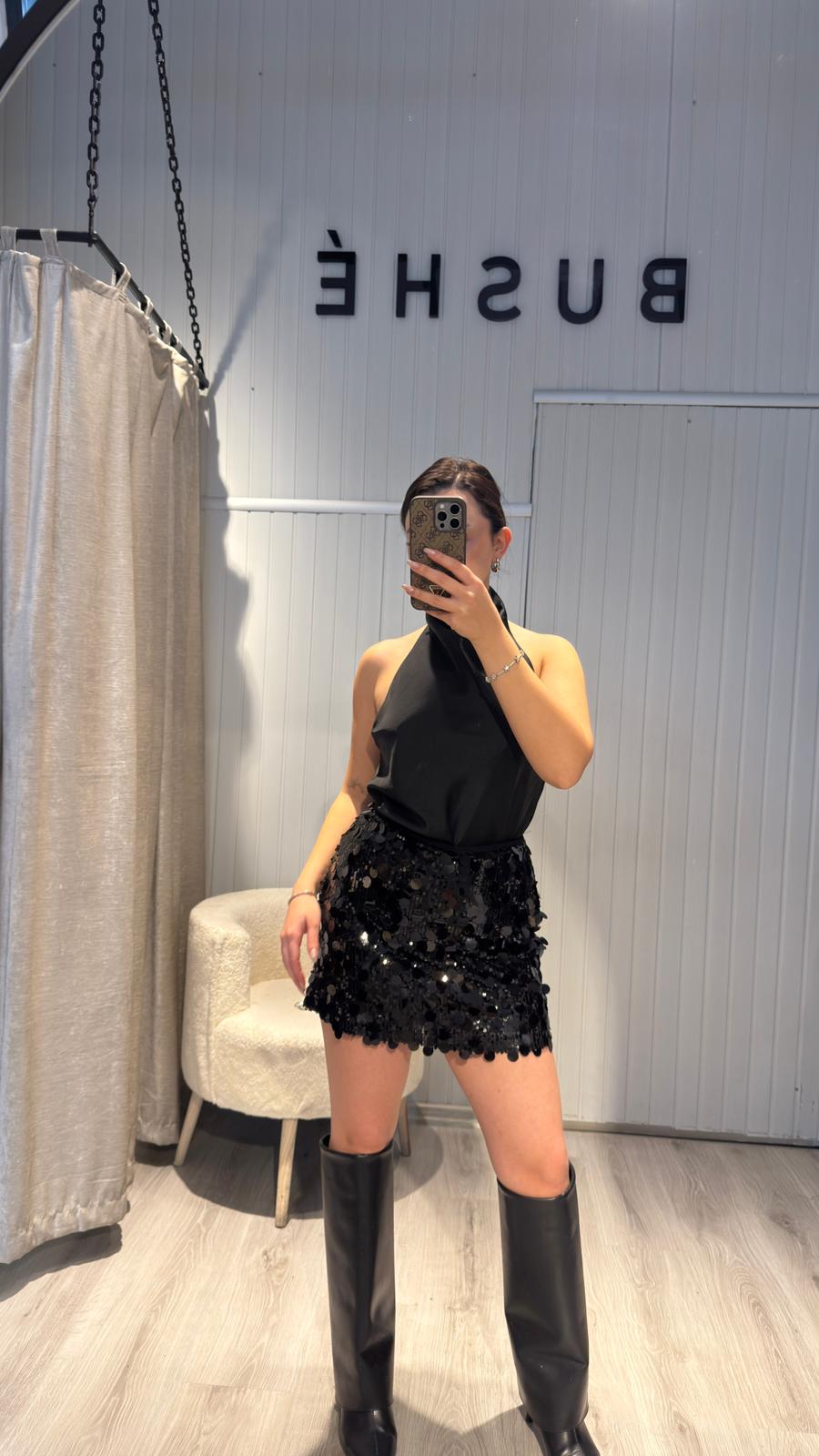 PULLU PAYETLİ ŞORT ETEK