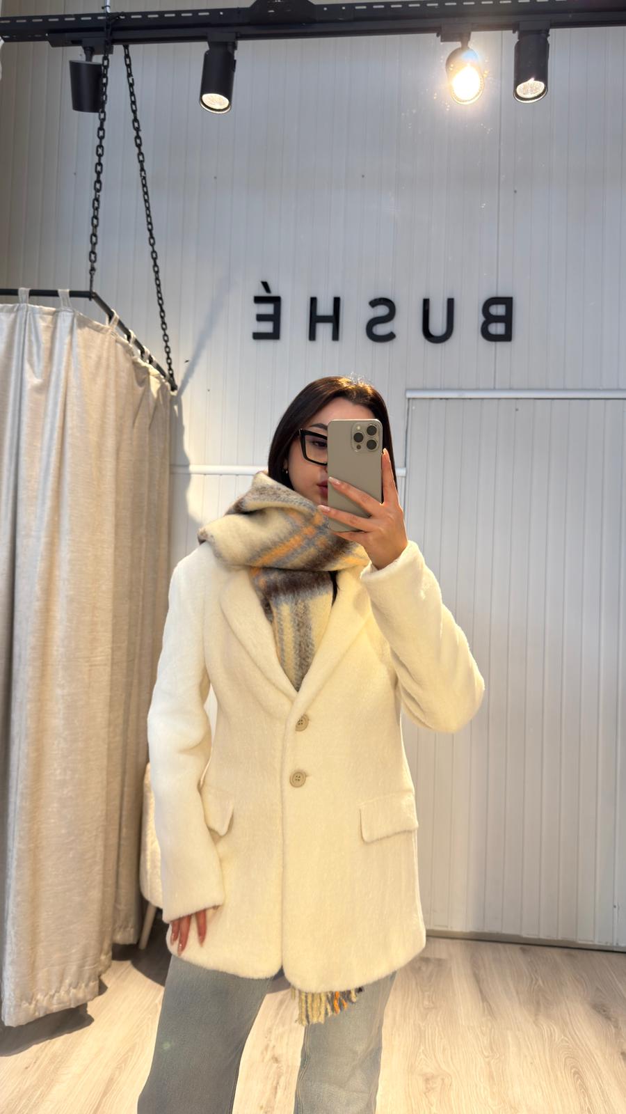 EKRU TÜYLÜ OVERSİZE CEKET