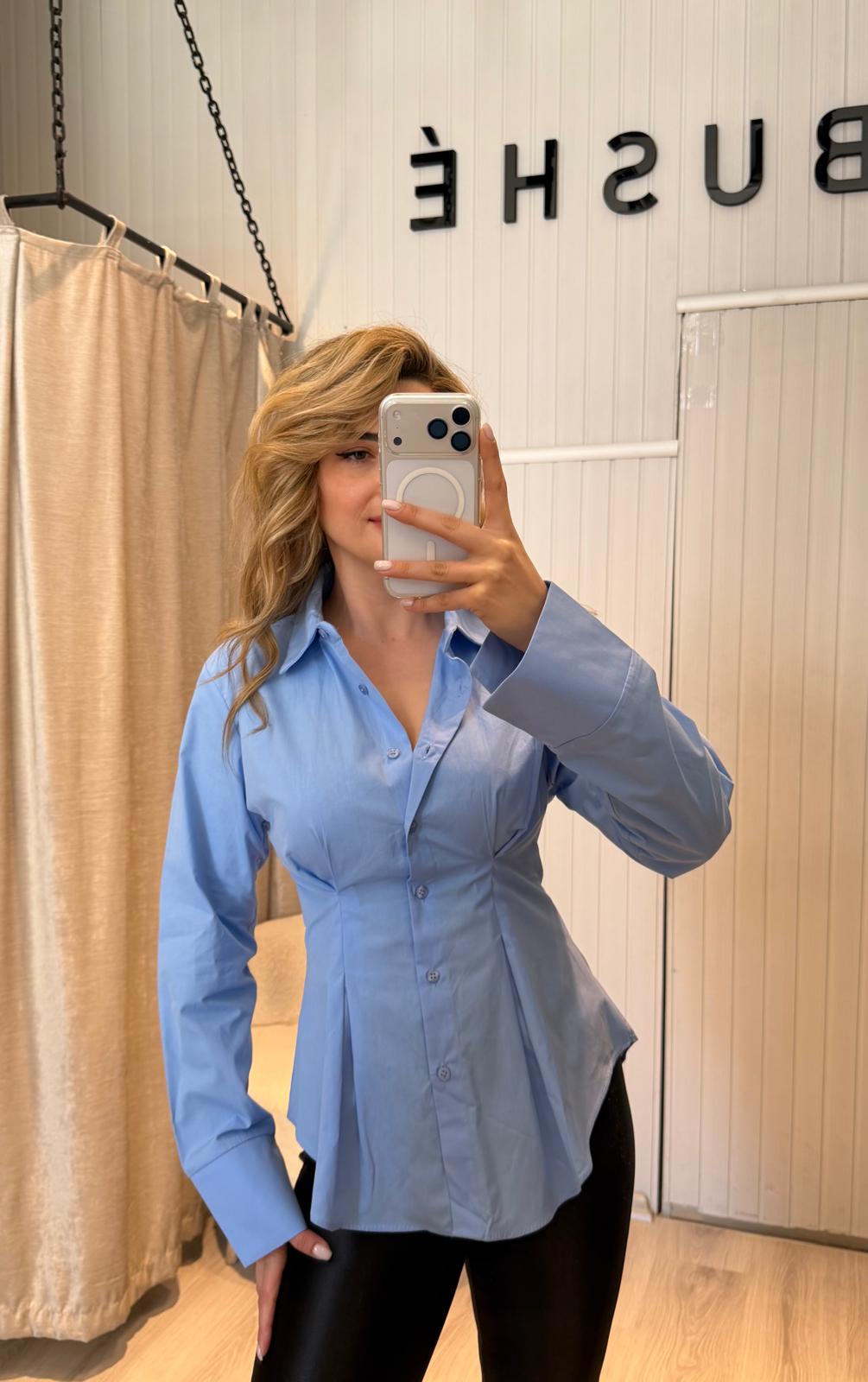 MAVİ BELDEN OTURTMALI GÖMLEK