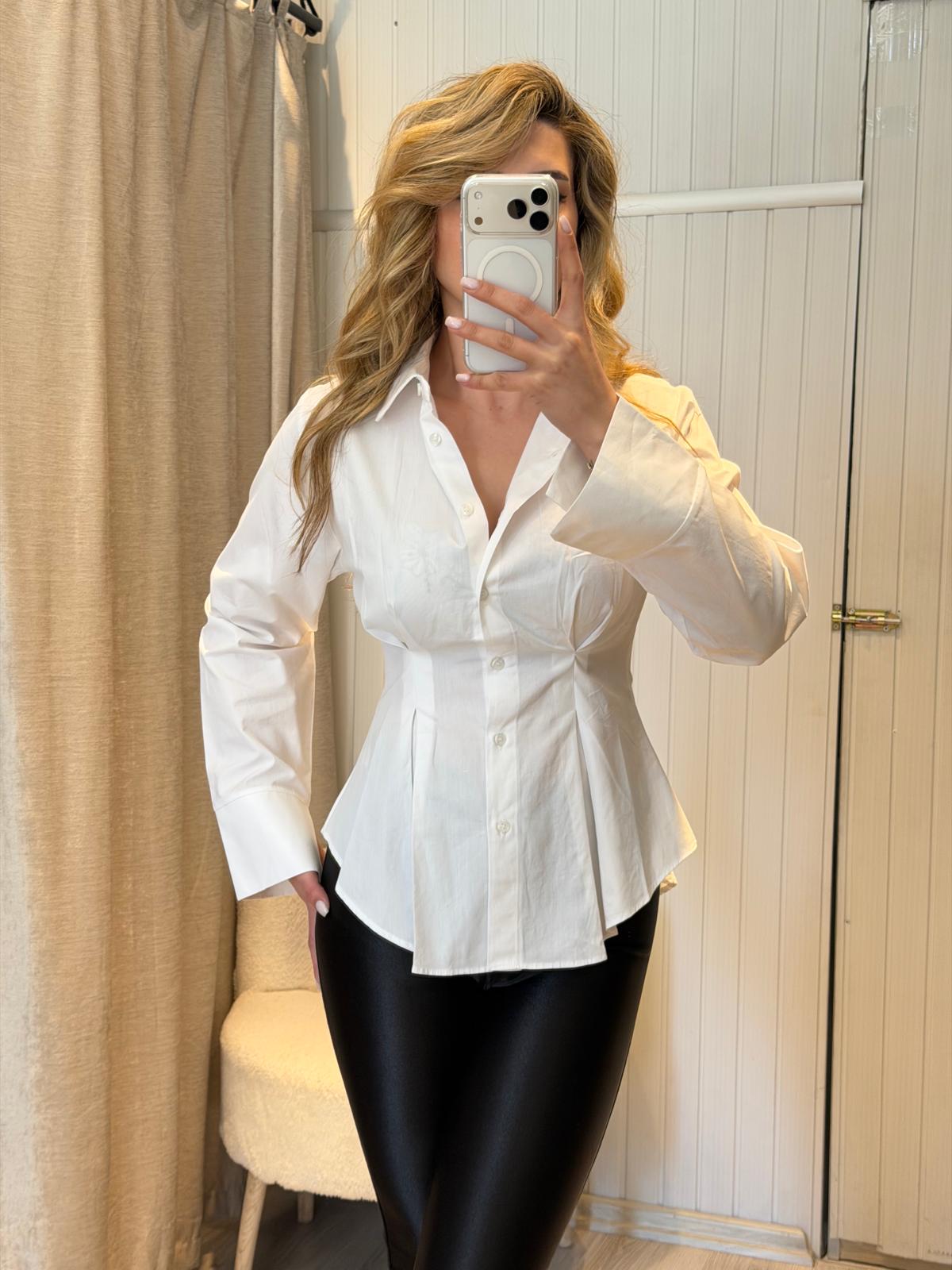 BEYAZ BELDEN OTURTMALI GÖMLEK