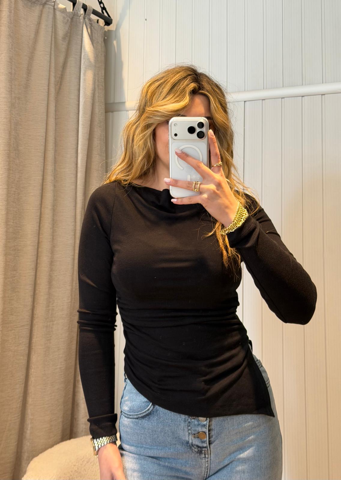 ASİMETRİK UZUN KOL BLUZ